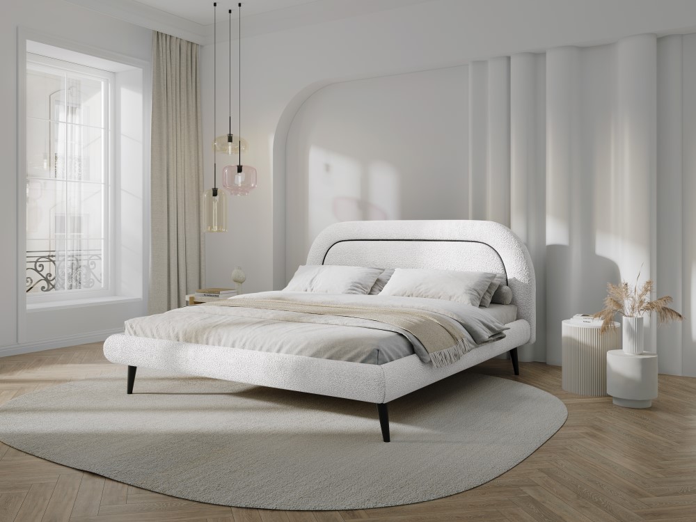 Maison Heritage Interieur Maia, bed with headboard
